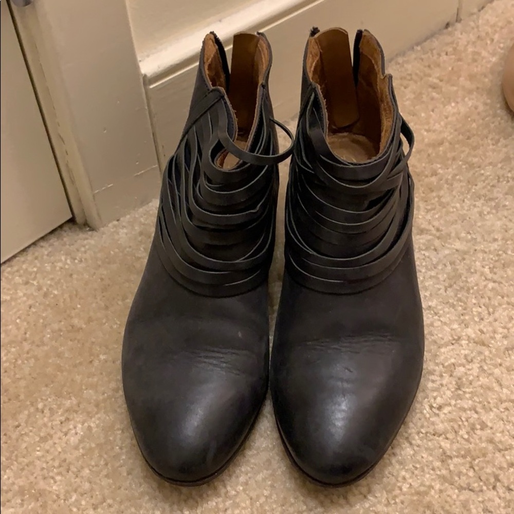 Clarks booties